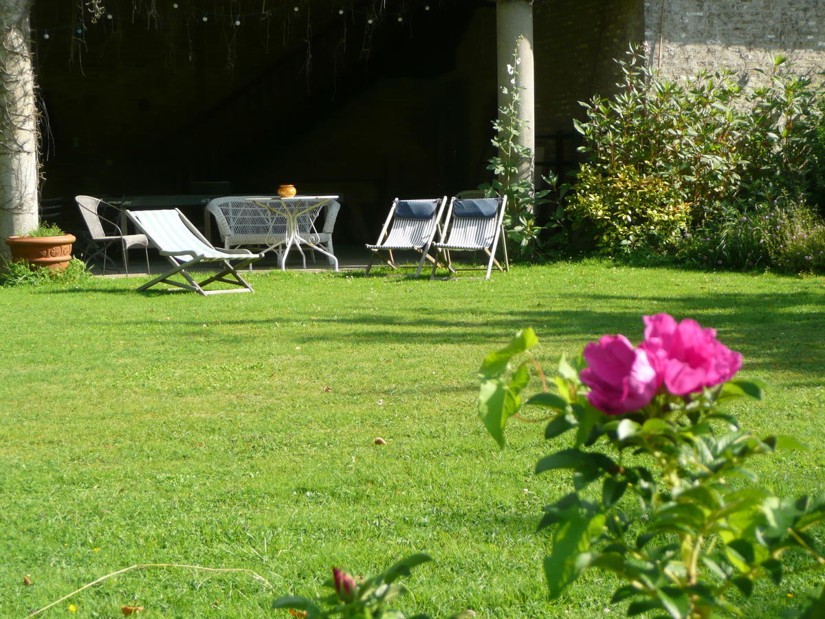 Bed and Breakfast Manoir De Bois En Ardres Exterior foto